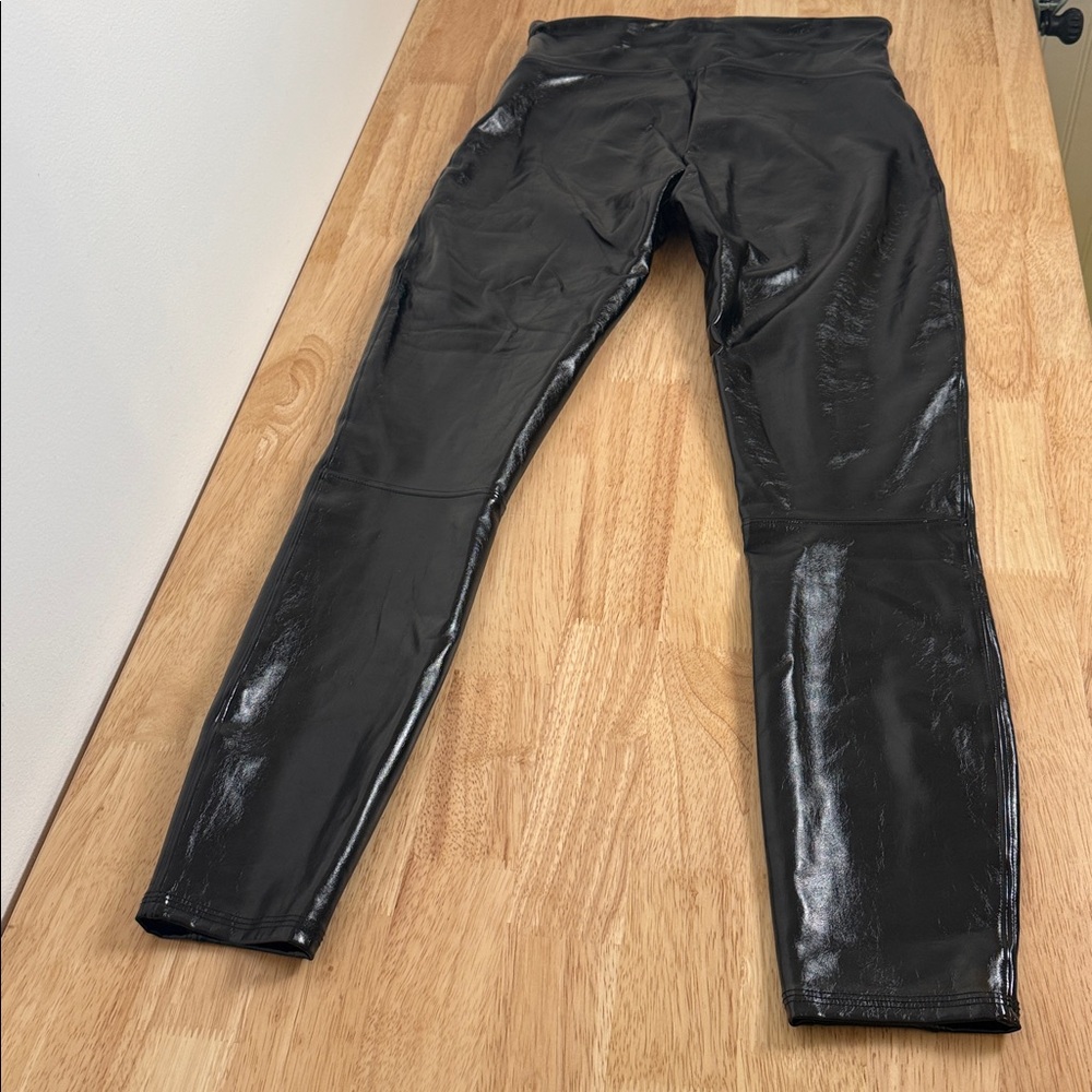 Spanx Faux Patent Leather  black